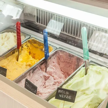 ホテル Tiffany's